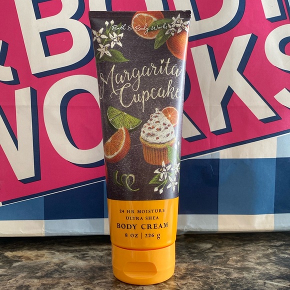 Bath & Body Works Margarita Cupcake - Picture 1 of 4